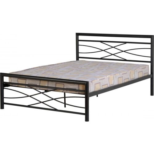Kelly 4'6" Bed in Black